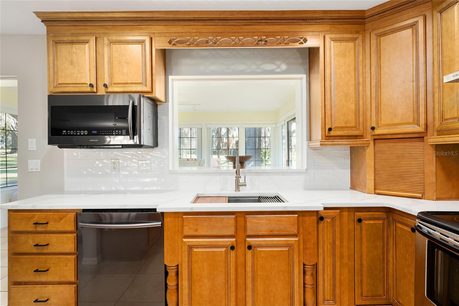 GOLDEN HILLS TURF & COUNTRY CLUB - Residential