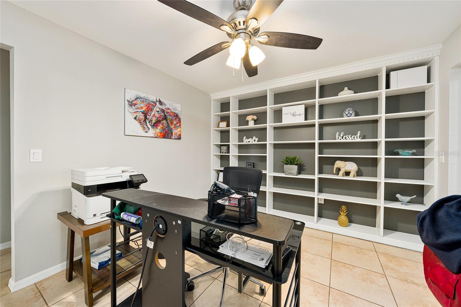 GOLDEN HILLS TURF & COUNTRY CLUB - Residential