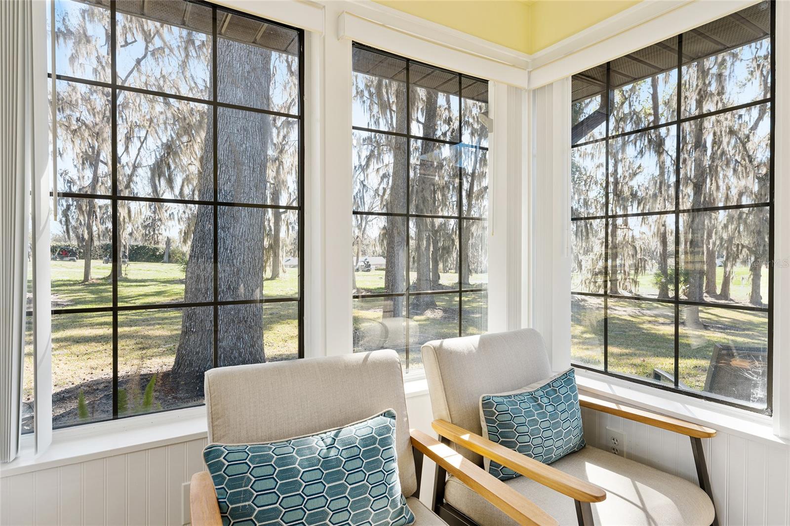 GOLDEN HILLS TURF & COUNTRY CLUB - Residential