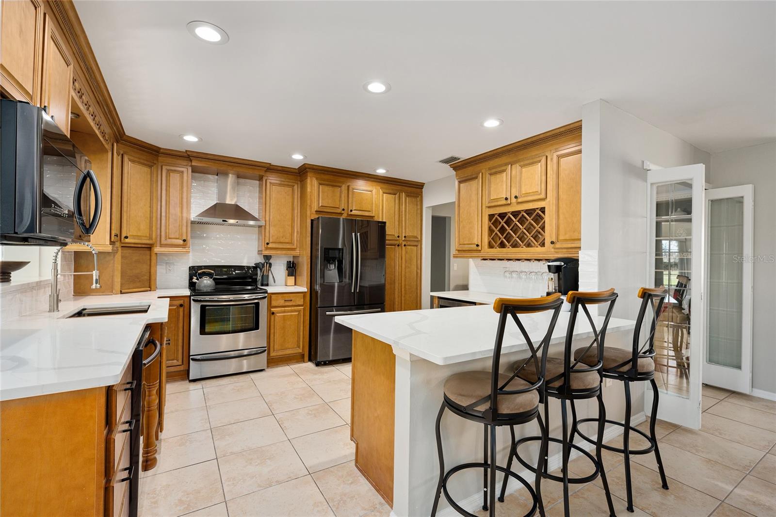 GOLDEN HILLS TURF & COUNTRY CLUB - Residential