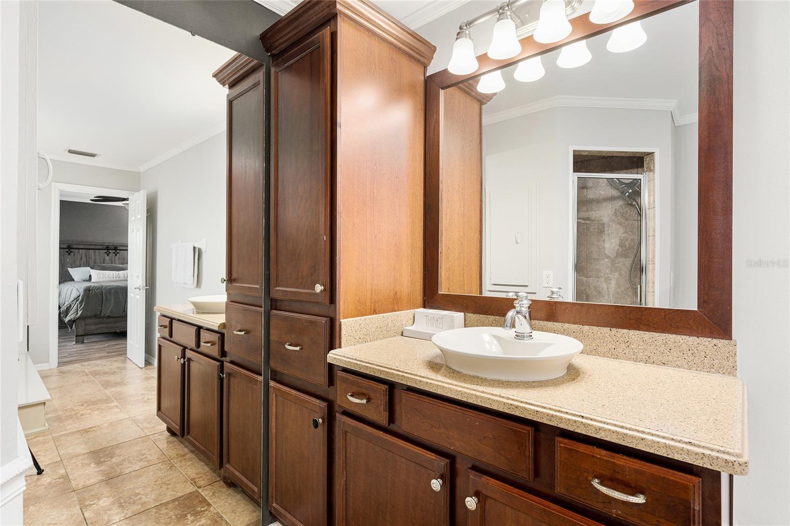 GOLDEN HILLS TURF & COUNTRY CLUB - Residential
