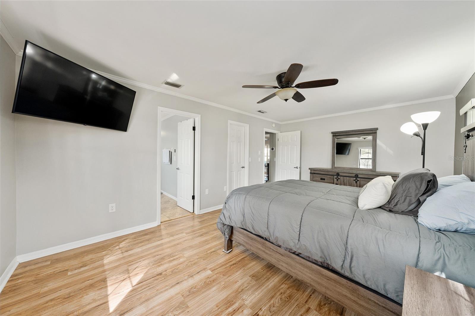 GOLDEN HILLS TURF & COUNTRY CLUB - Residential