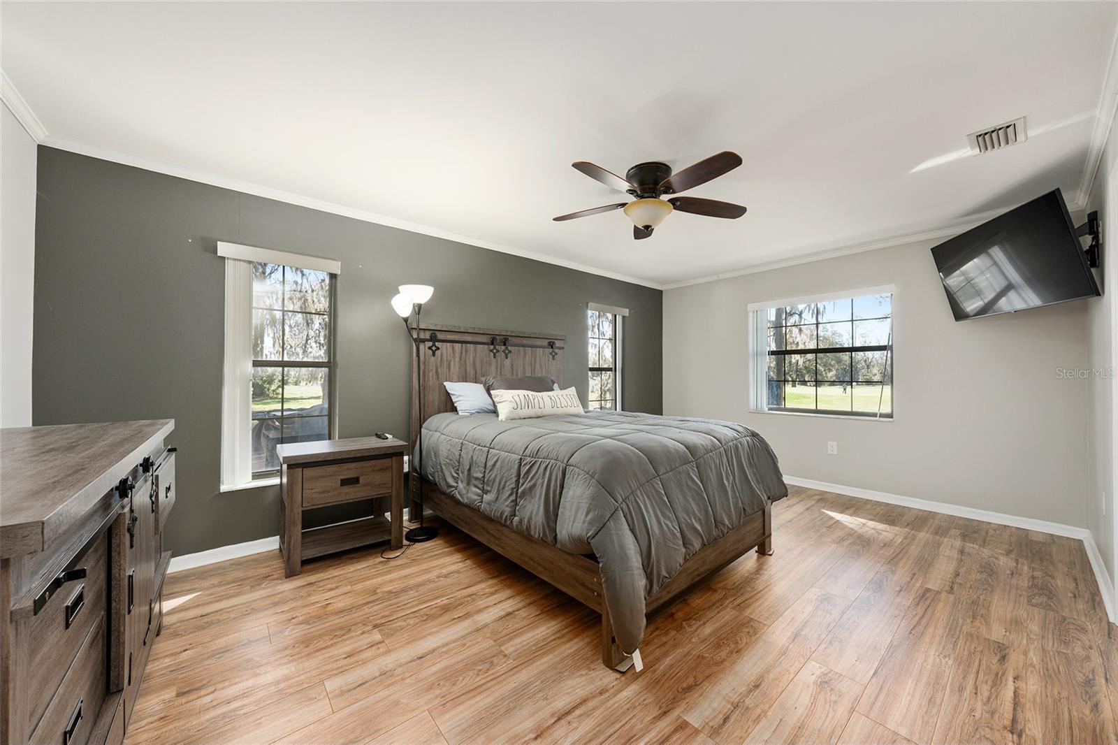 GOLDEN HILLS TURF & COUNTRY CLUB - Residential