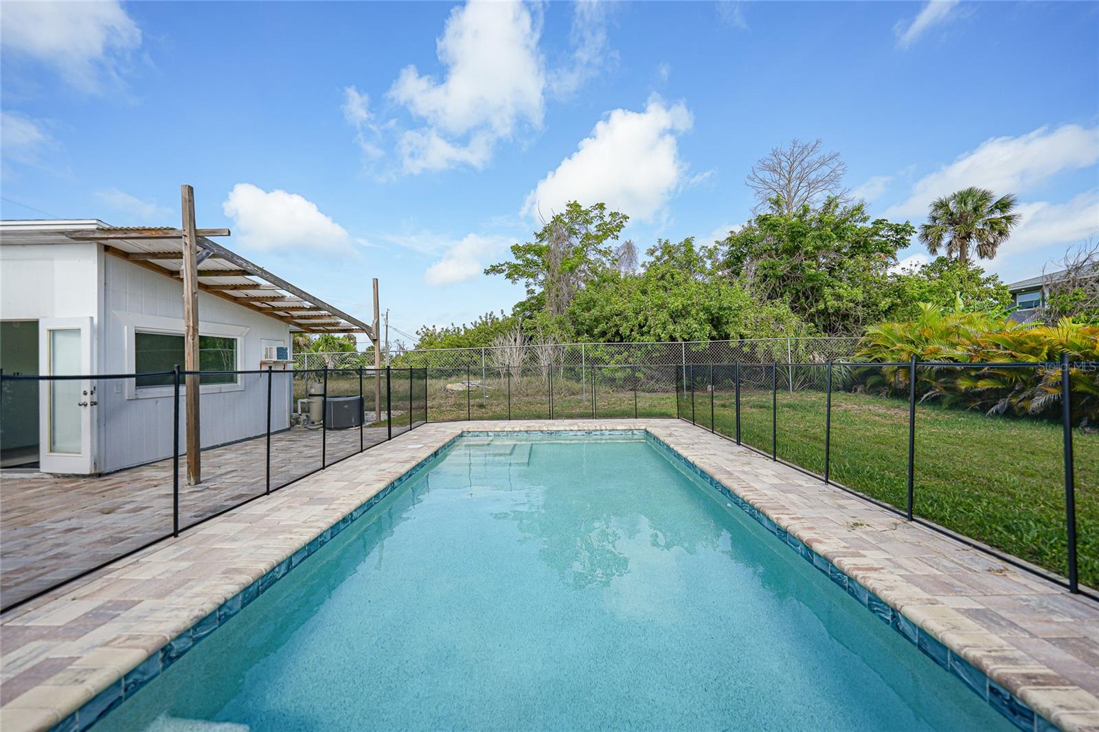 PINE COVE - Residential