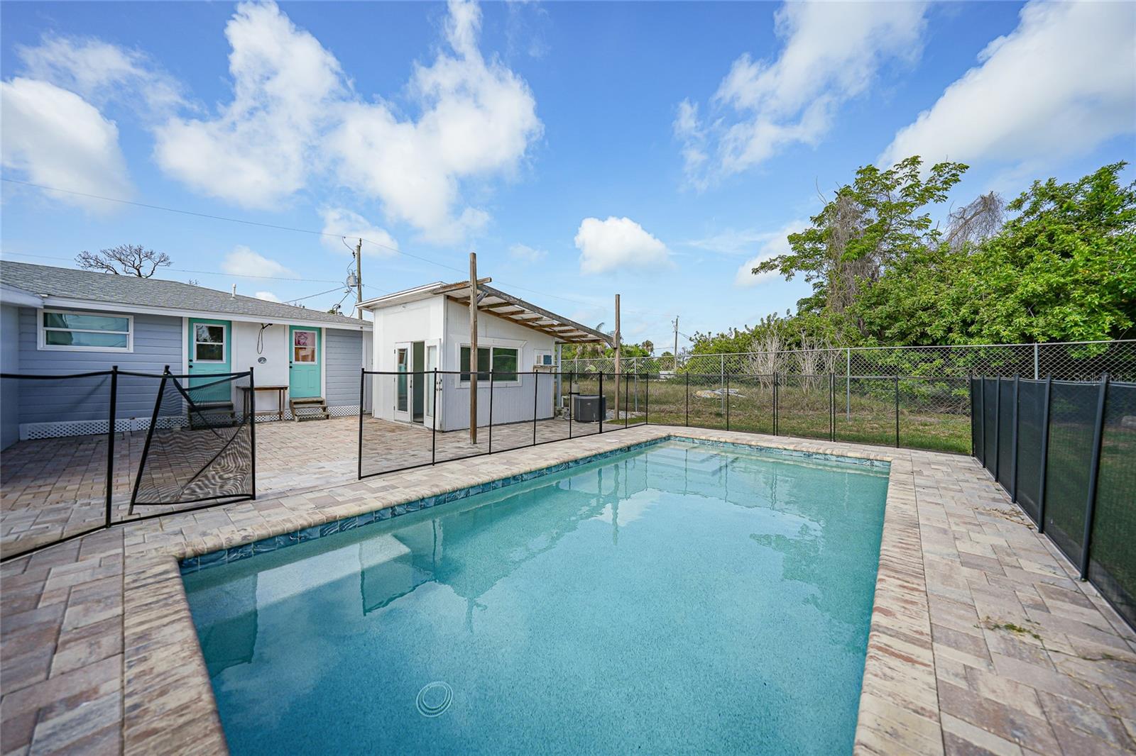 PINE COVE - Residential
