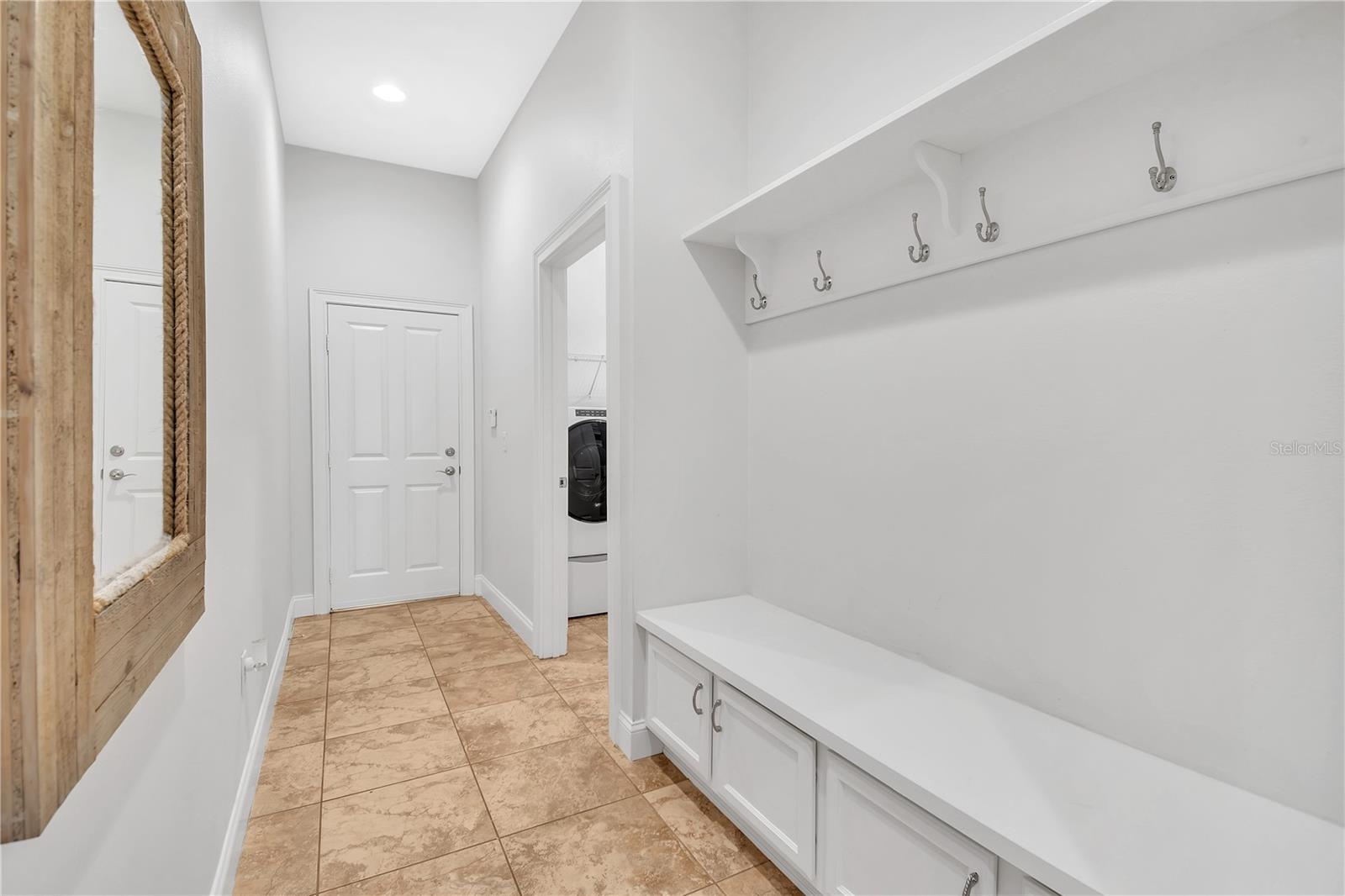 ESTATE AT PLEASANT HILL - Residential Lease