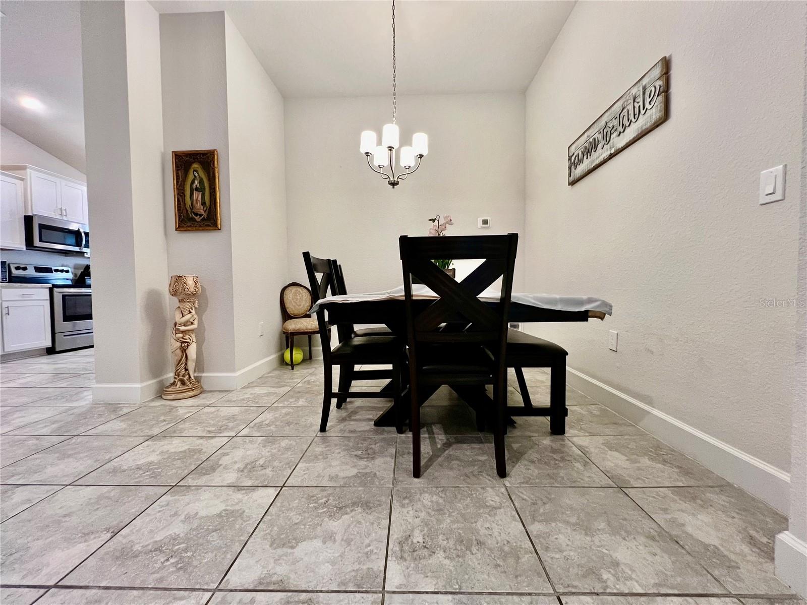 2107 CARTGATE LANE