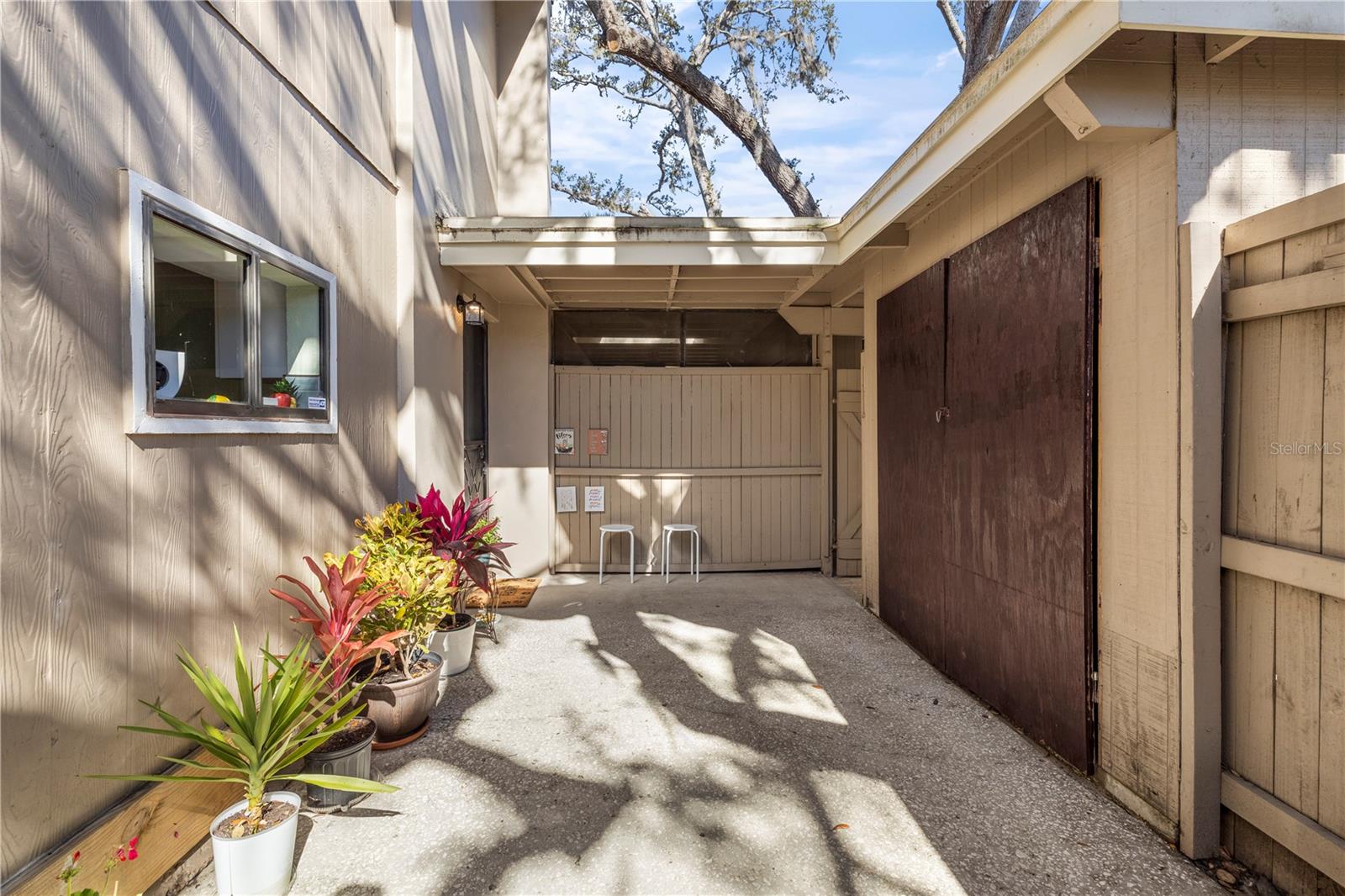 MEADOWOOD CONDO VILLAGE - Residential