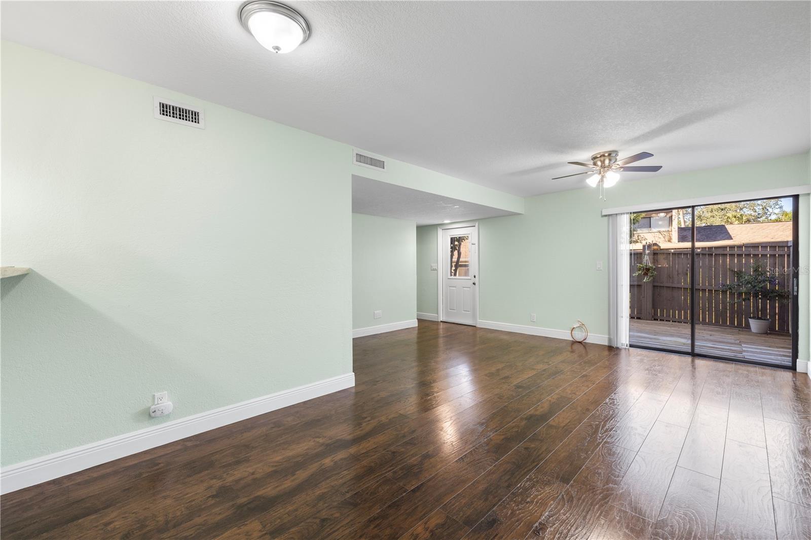 MEADOWOOD CONDO VILLAGE - Residential