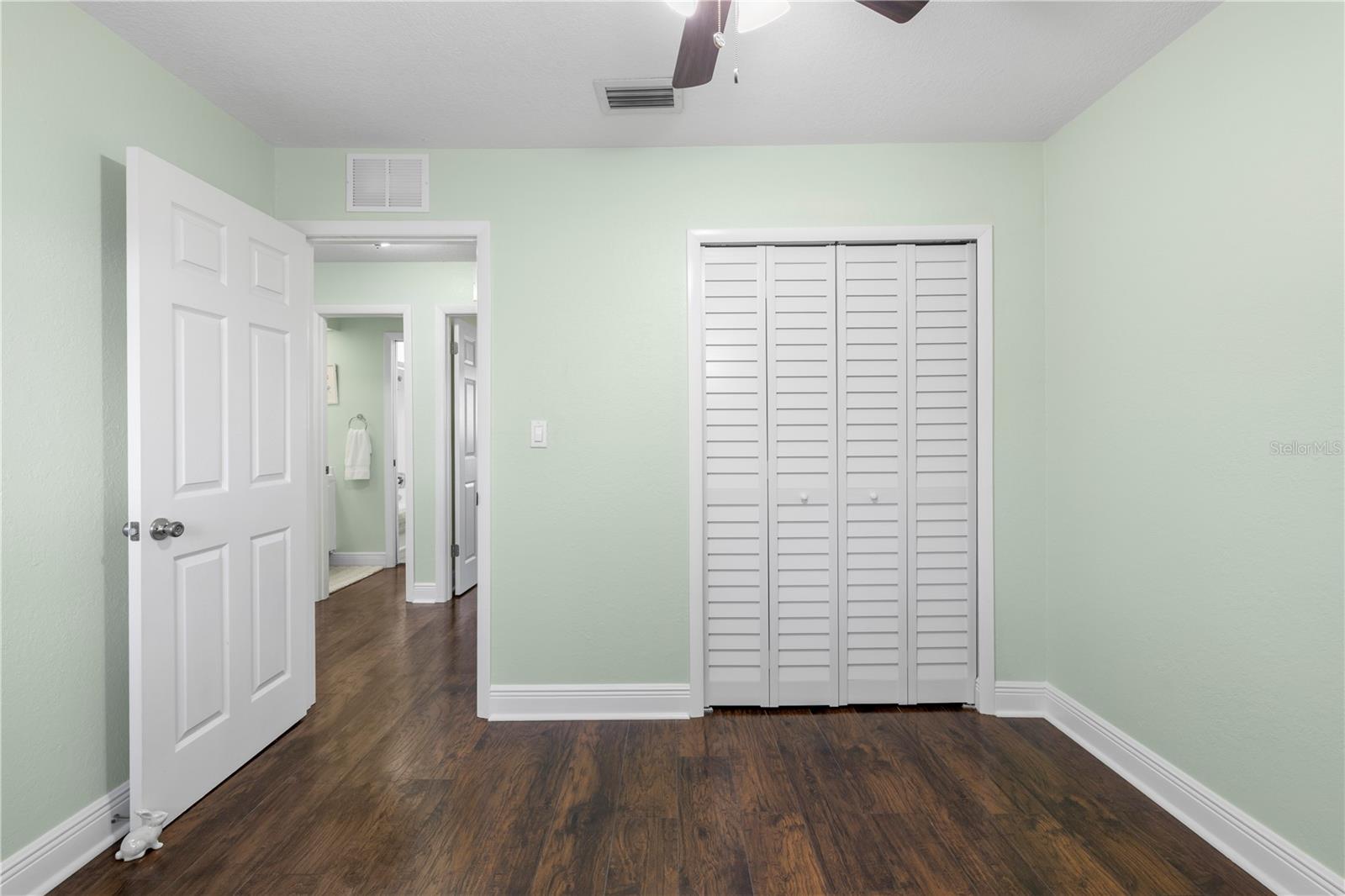 MEADOWOOD CONDO VILLAGE - Residential