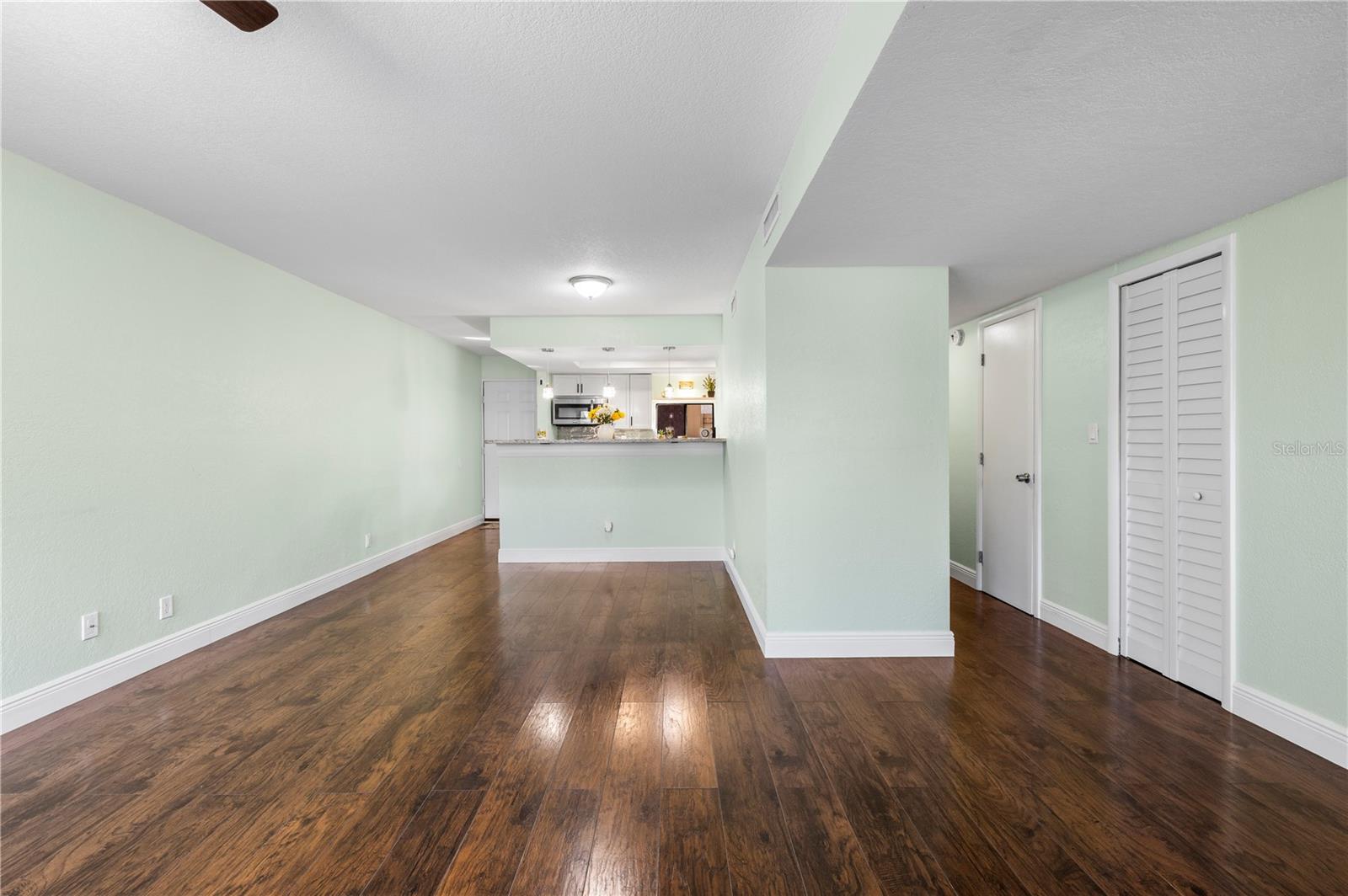 MEADOWOOD CONDO VILLAGE - Residential