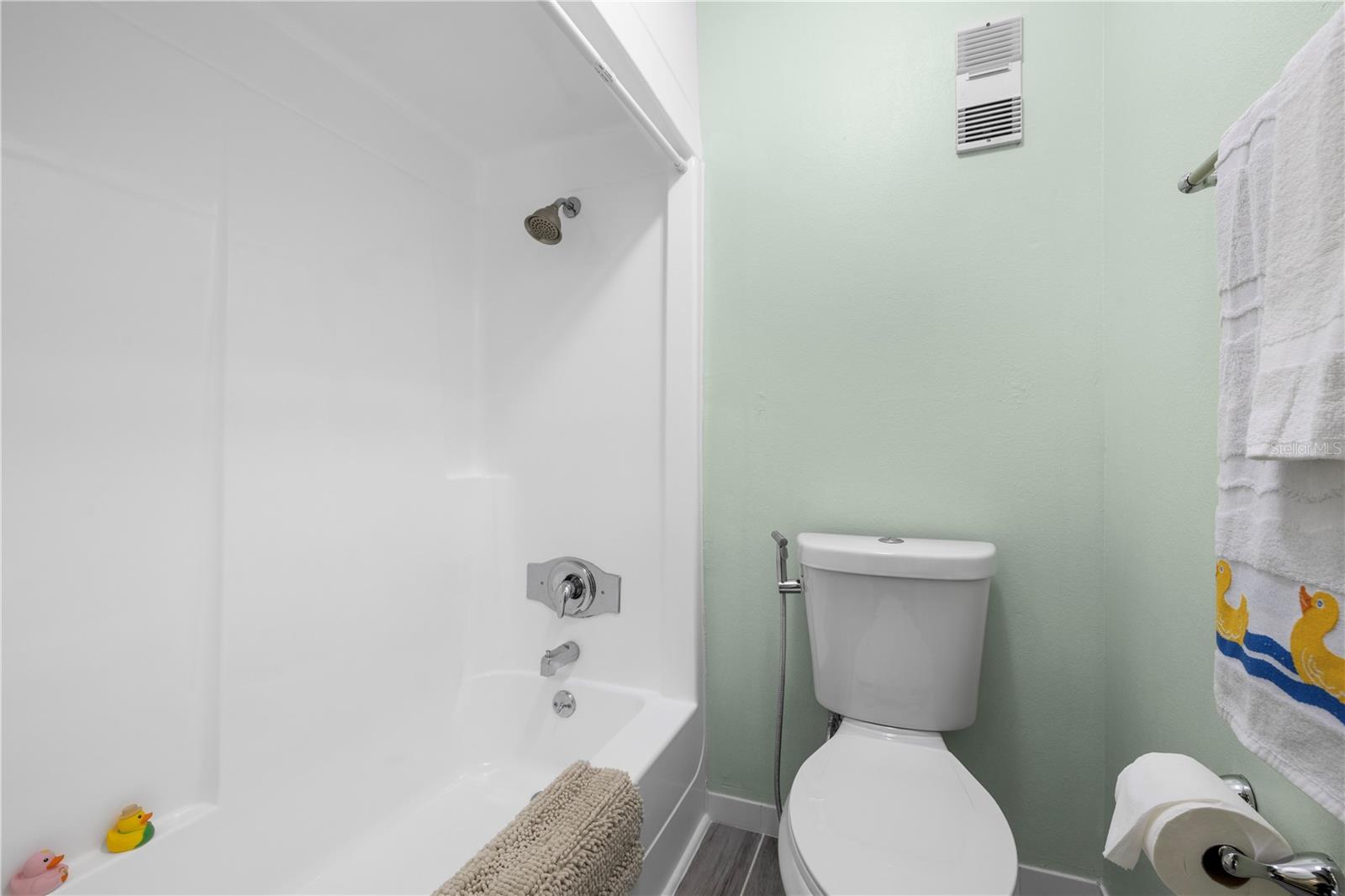 MEADOWOOD CONDO VILLAGE - Residential