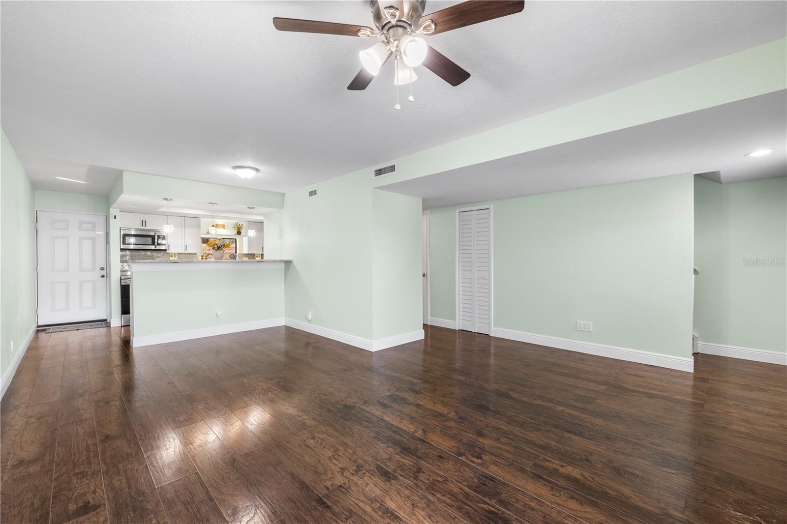 MEADOWOOD CONDO VILLAGE - Residential