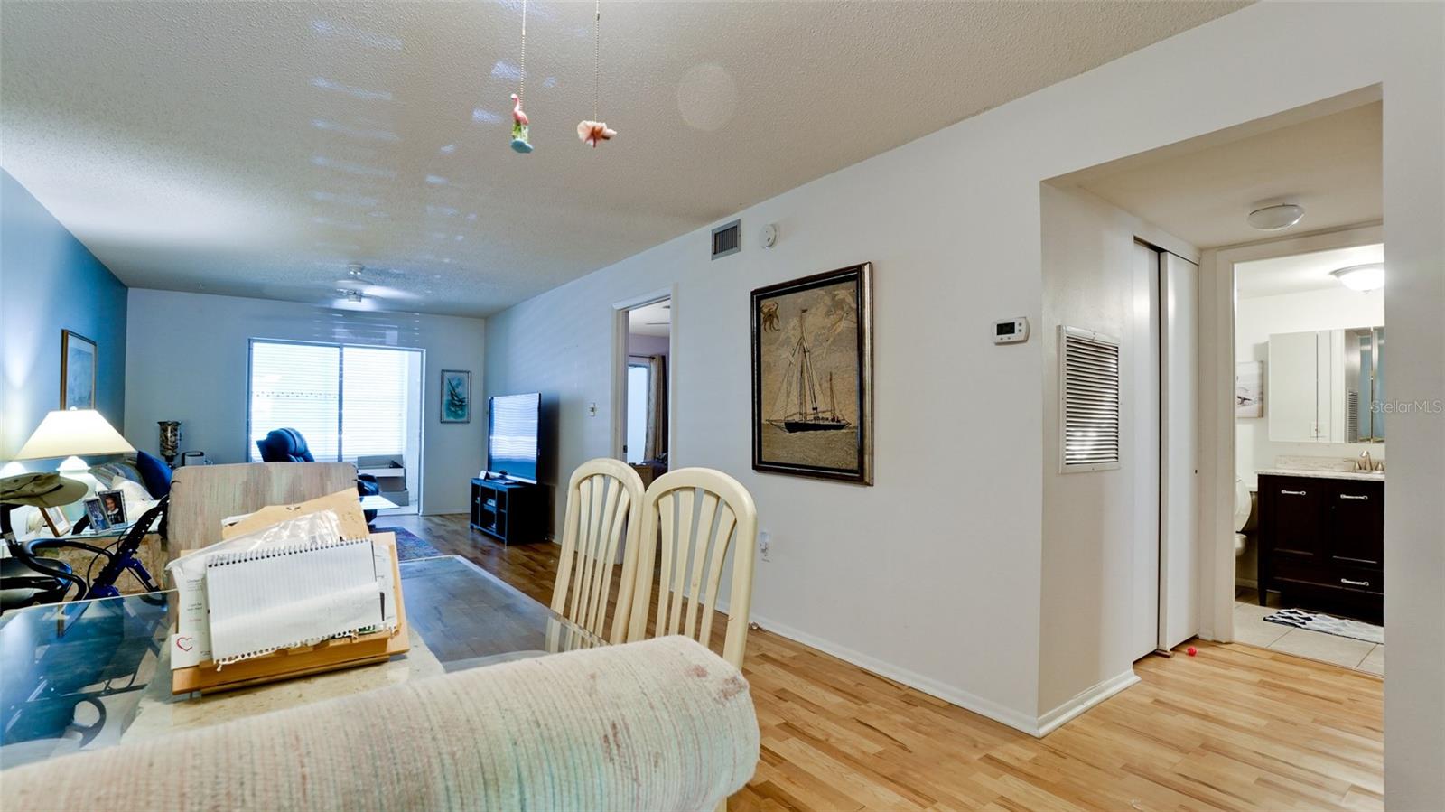 BAYSHORE ON THE LAKE APTS II SEC 3 - Residential