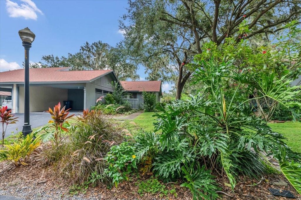 Photo of 6632 Sweetbriar Lane, Lakeland, FL 33813 (MLS # L4956345)
