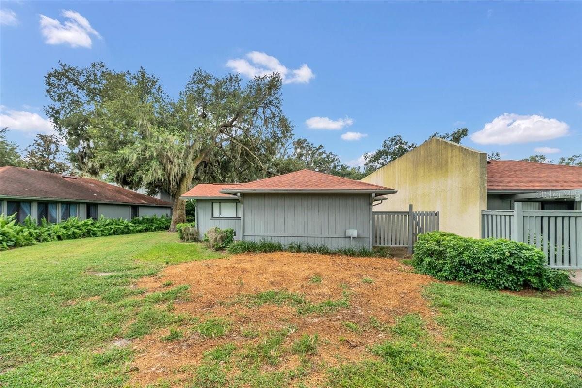 BLUFFS CHRISTINA 01 - Residential