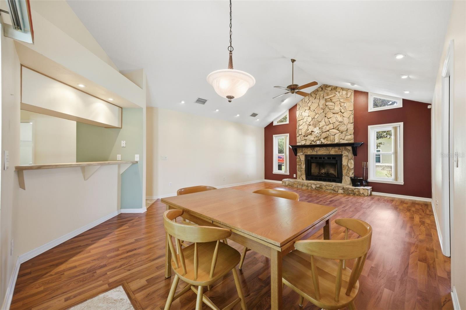 LAKE THOMAS WOODS ADD 02 - Residential