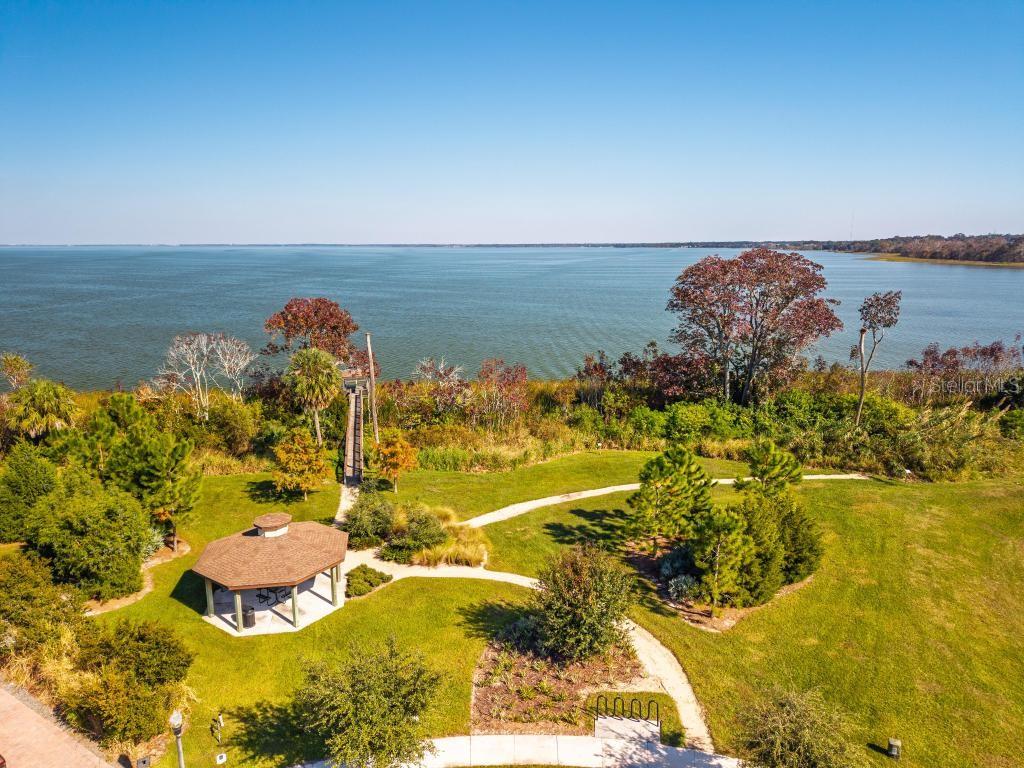 HULL ISLAND AT OAKLAND - Residential