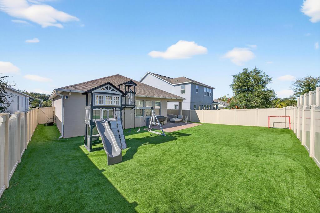 HULL ISLAND AT OAKLAND - Residential