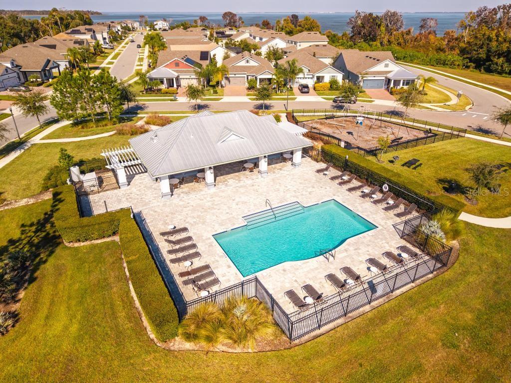 HULL ISLAND AT OAKLAND - Residential