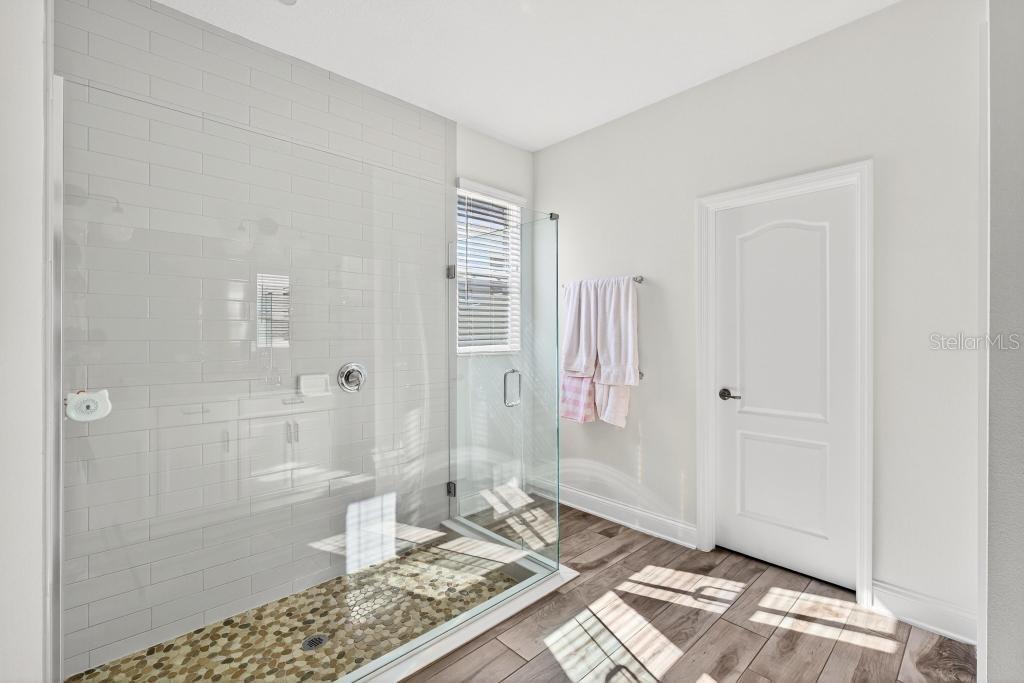 HULL ISLAND AT OAKLAND - Residential