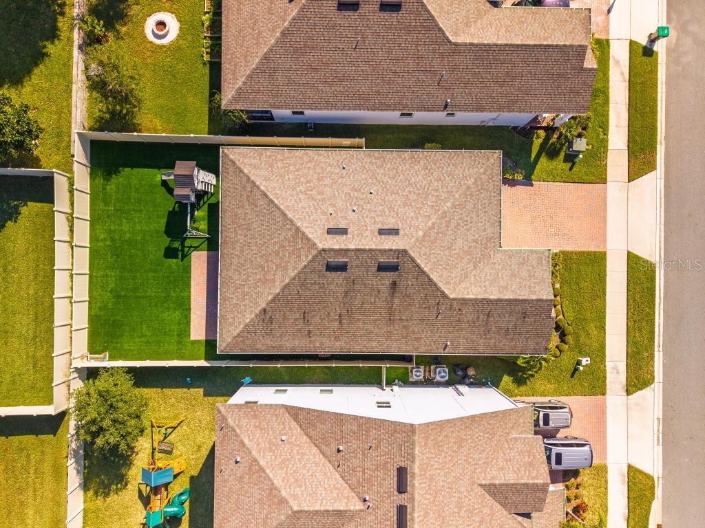 HULL ISLAND AT OAKLAND - Residential