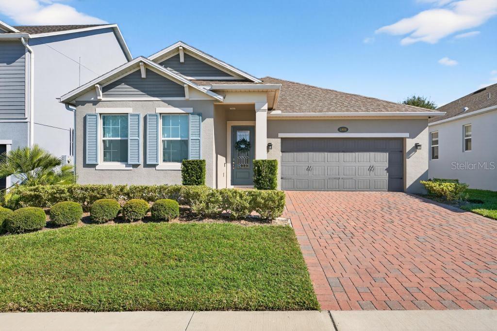 HULL ISLAND AT OAKLAND - Residential