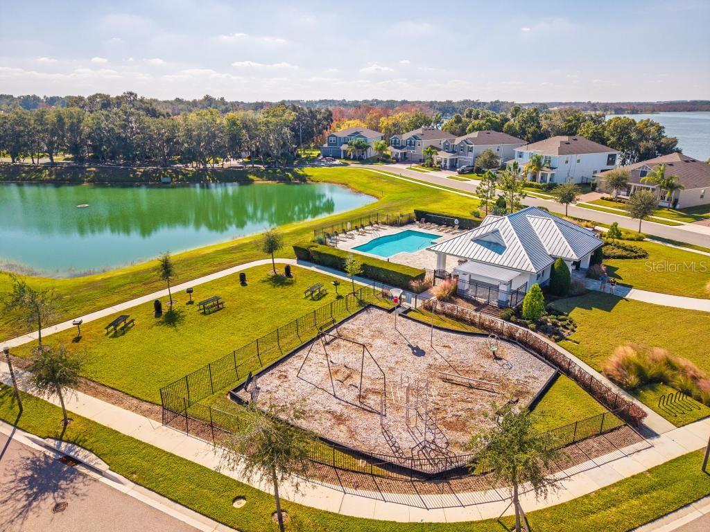 HULL ISLAND AT OAKLAND - Residential