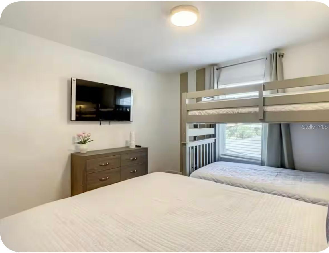 COVE AT STOREY LAKE 5 - Residential