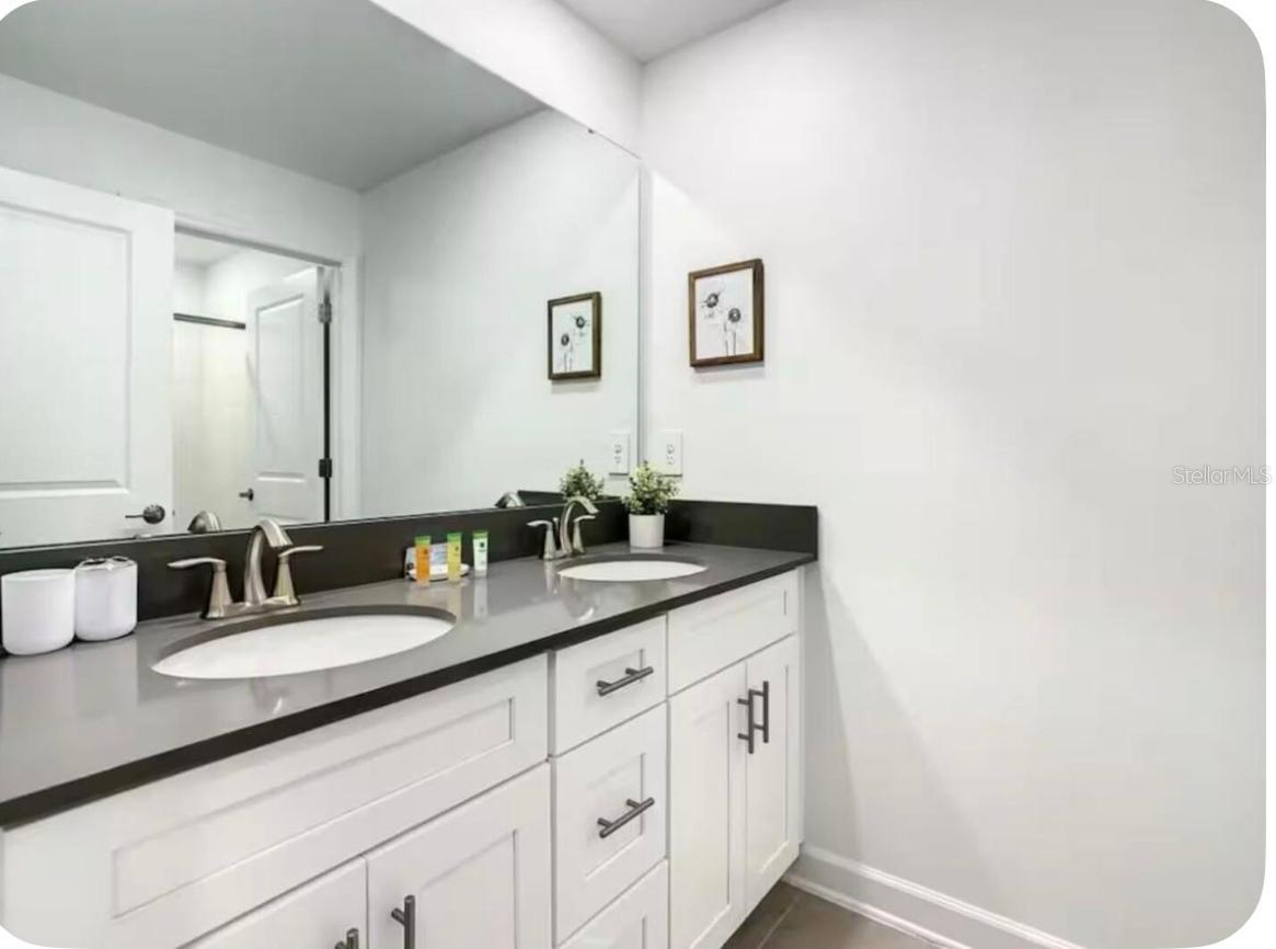 COVE AT STOREY LAKE 5 - Residential