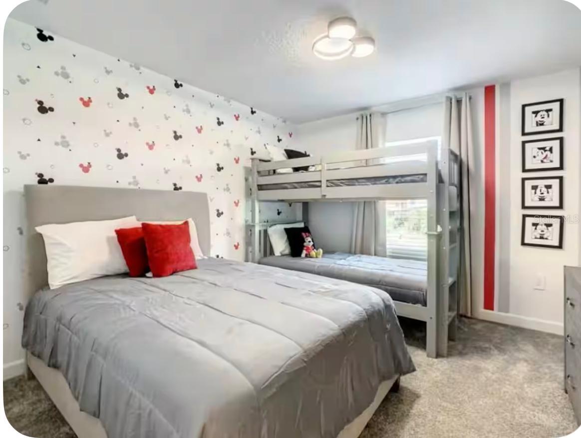 COVE AT STOREY LAKE 5 - Residential