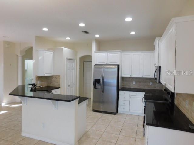 LAKESIDE PLANTATION - Residential