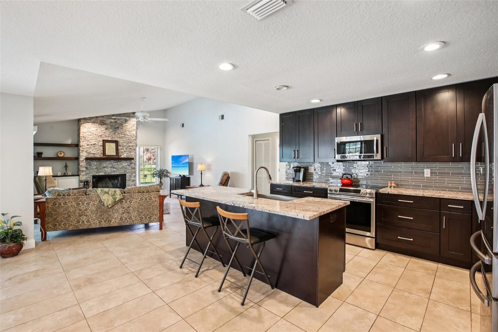 WATERFORD EAST - Residential