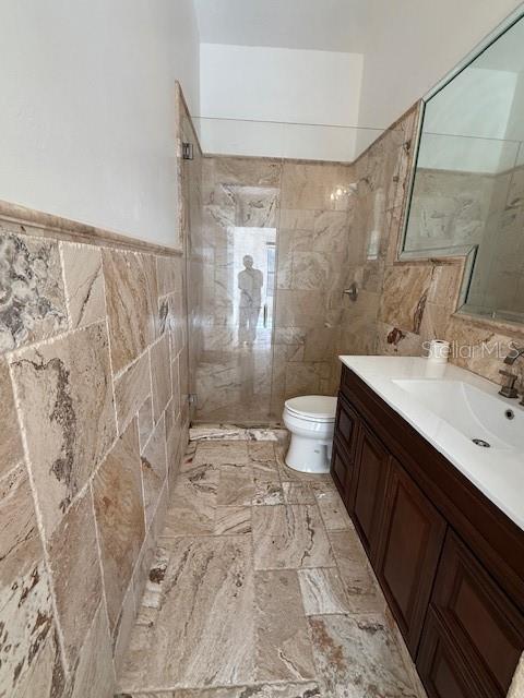 ESSEX POINT SOUTH - Residential