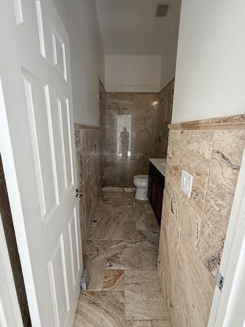 ESSEX POINT SOUTH - Residential