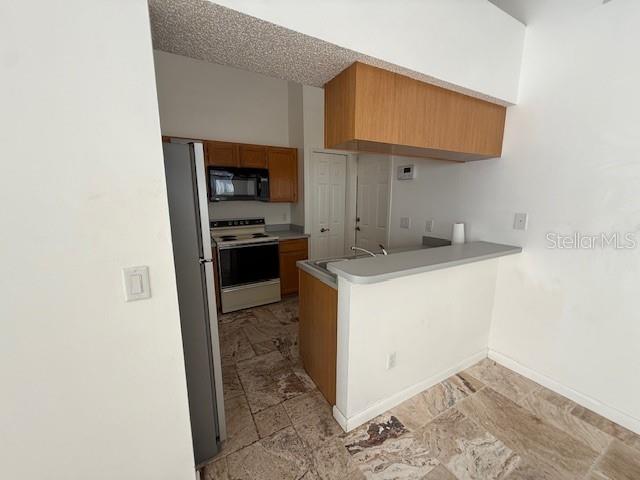 ESSEX POINT SOUTH - Residential