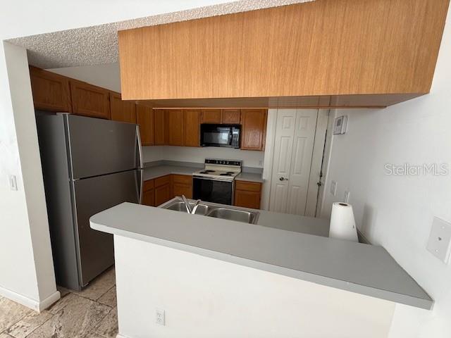 ESSEX POINT SOUTH - Residential