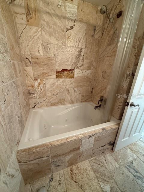 ESSEX POINT SOUTH - Residential