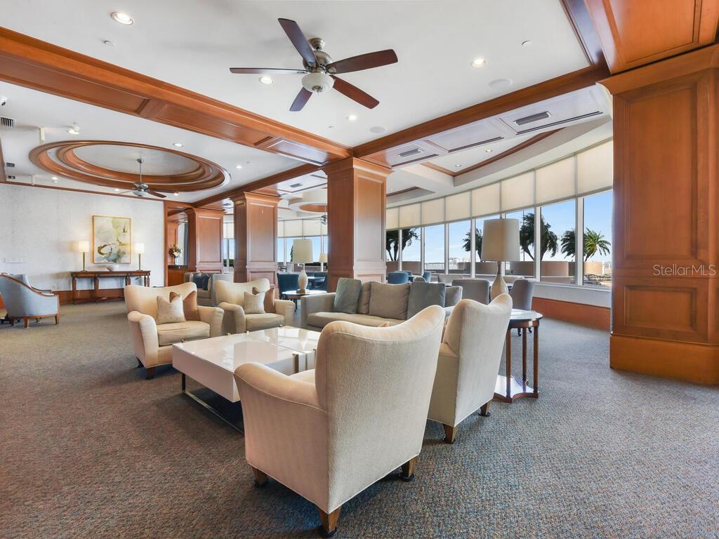 HIGH POINT PLACE - Residential