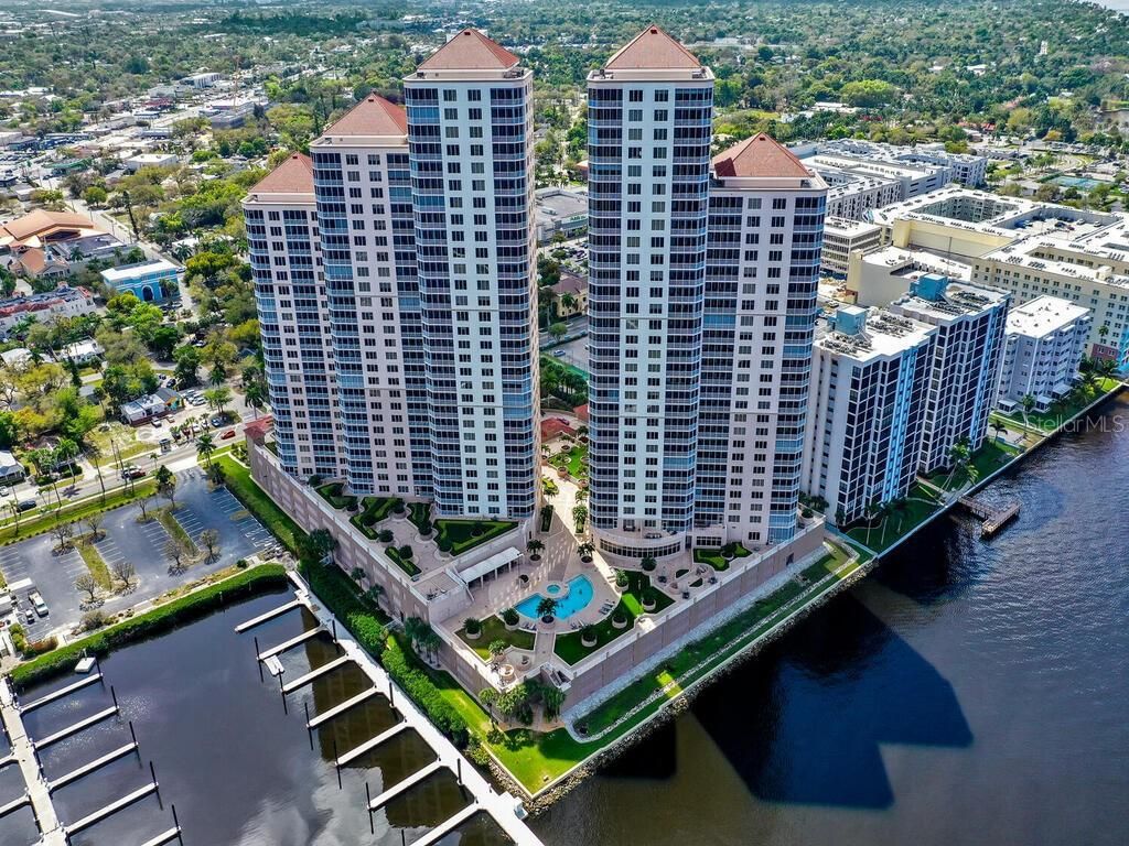 Photo of 2104 W 1st Street #2304, Fort Myers, FL 33901 (MLS # C7522963)