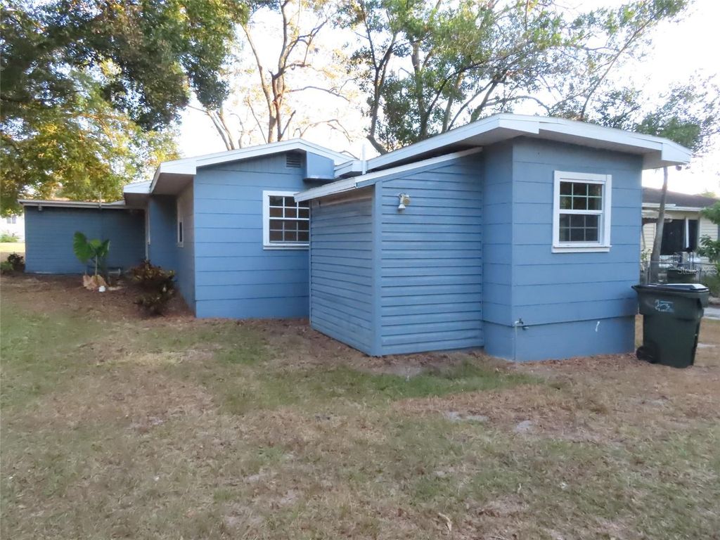 Photo of 1028 W Marjorie Street, Lakeland, FL 33815 (MLS # TB8453936)