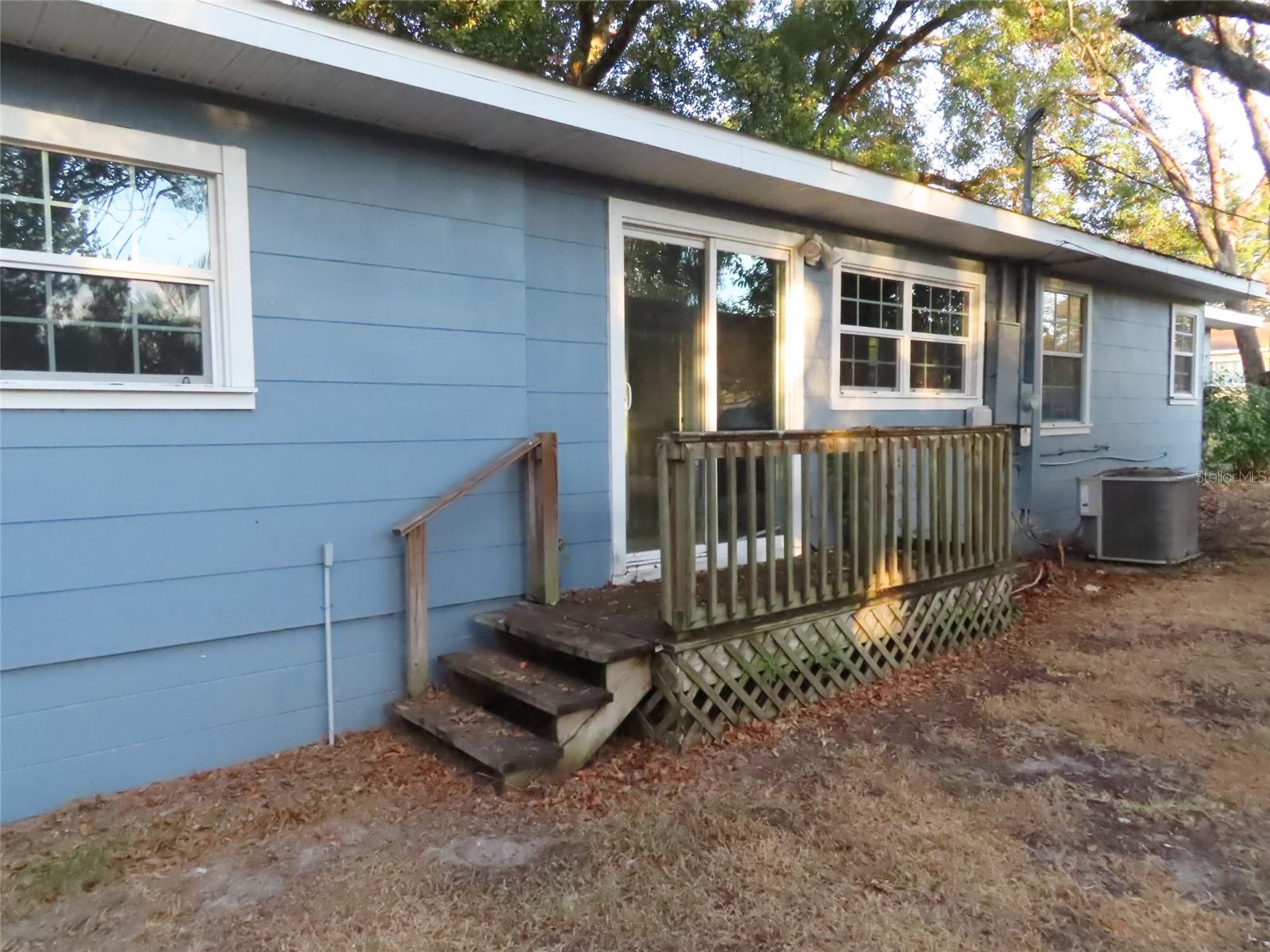 1028 W MARJORIE STREET