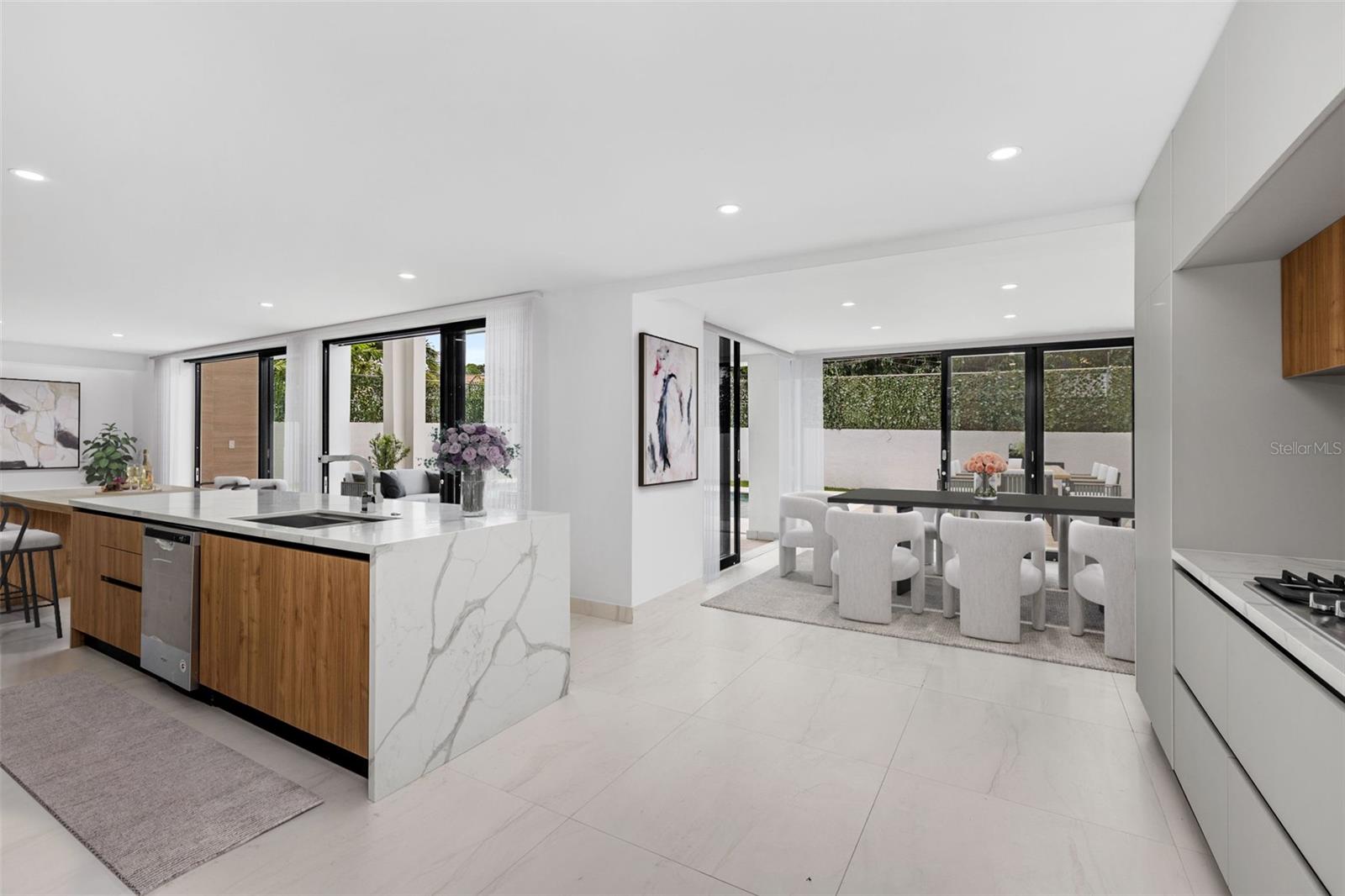 CAPARRA HILLS - Residential