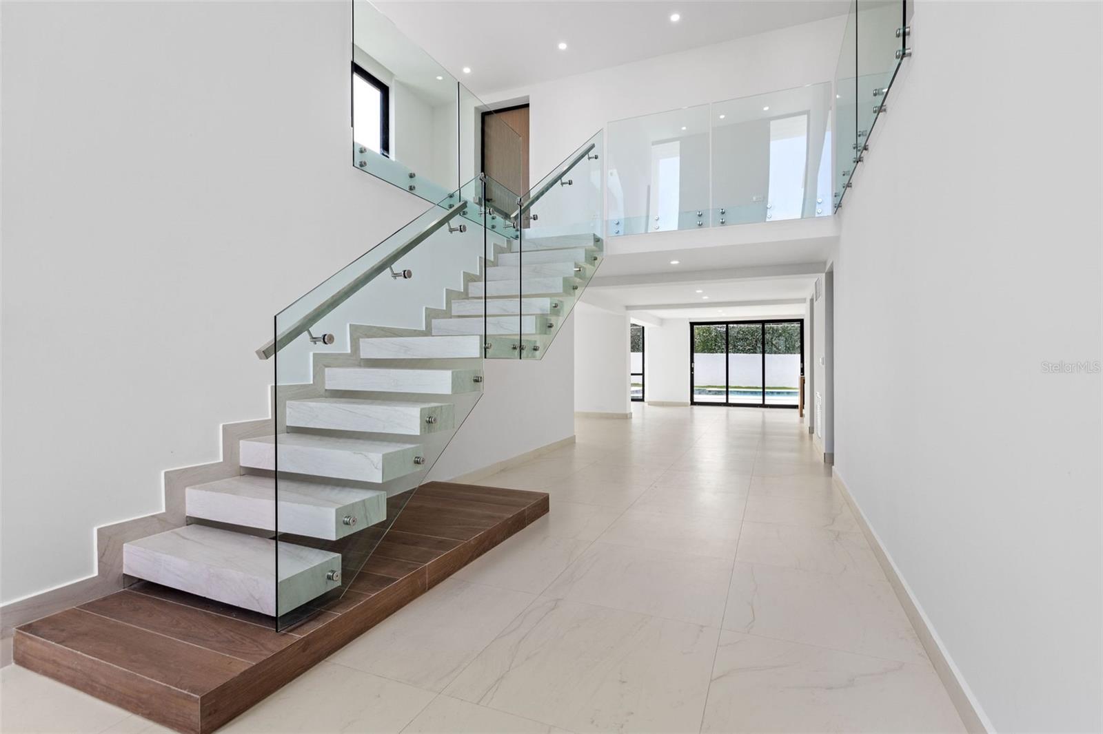 CAPARRA HILLS - Residential