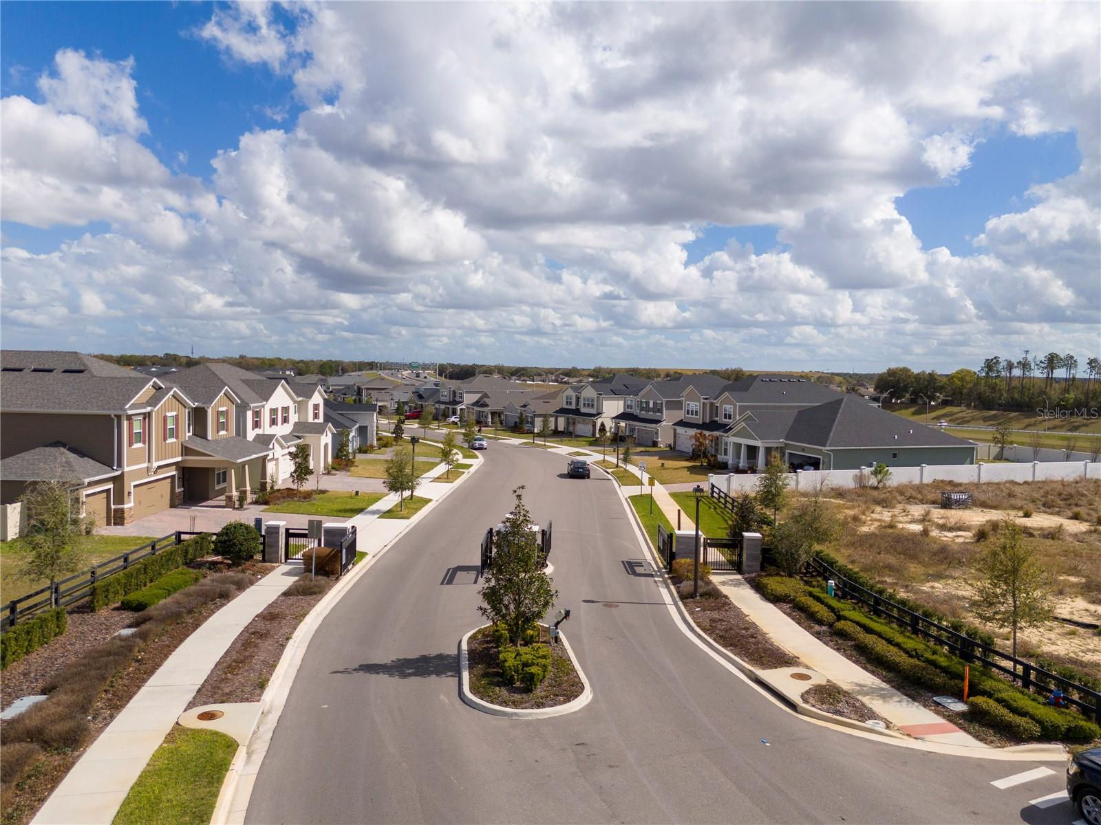 EMERSON POINTE-APOPKA - Residential