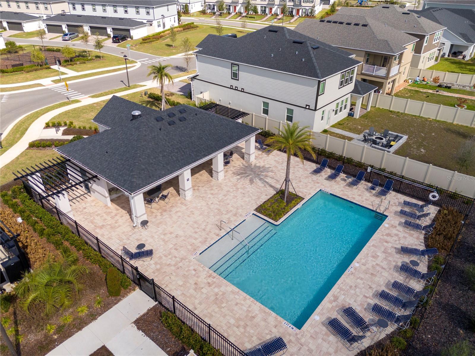EMERSON POINTE-APOPKA - Residential