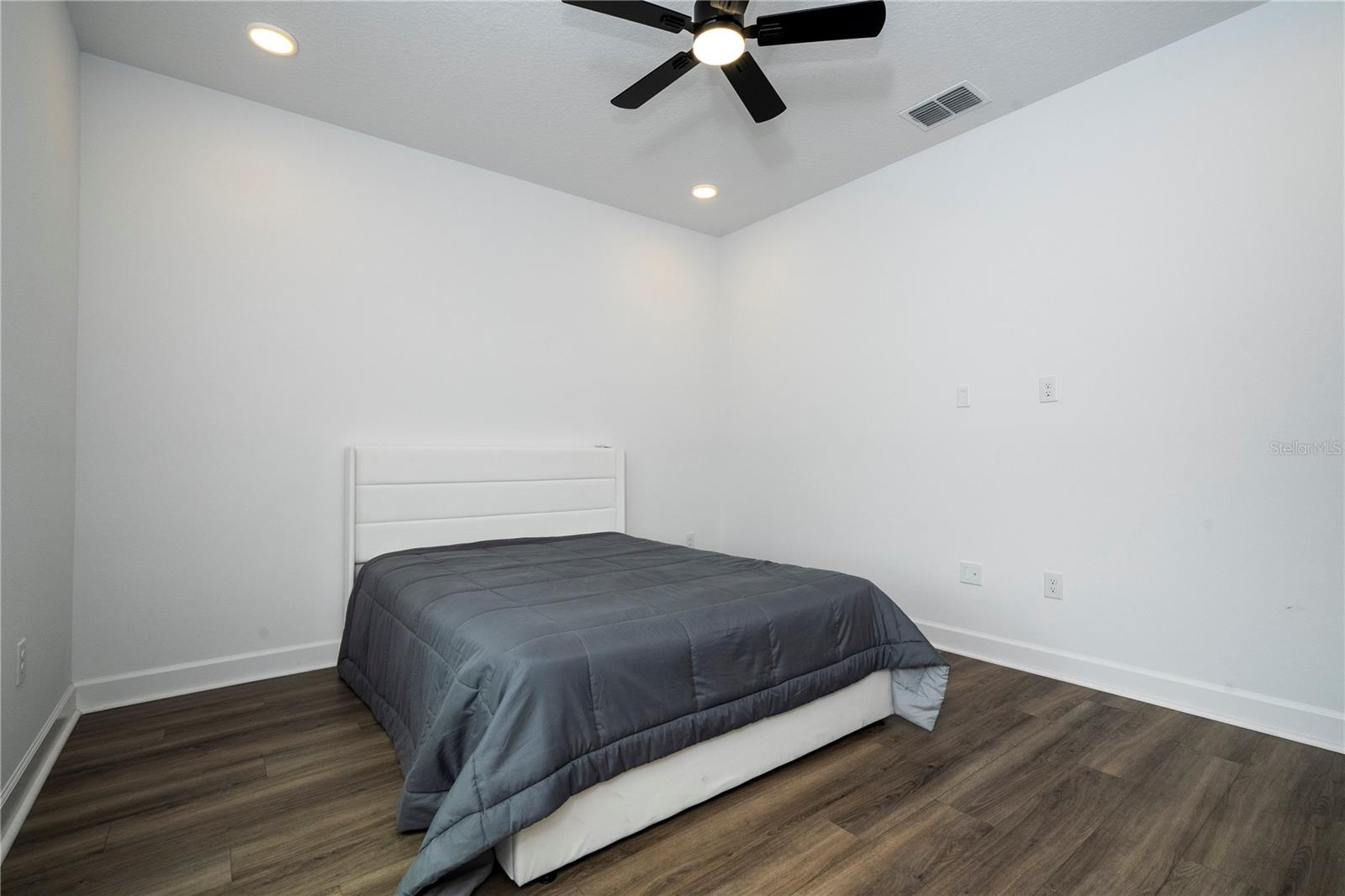 EMERSON POINTE-APOPKA - Residential