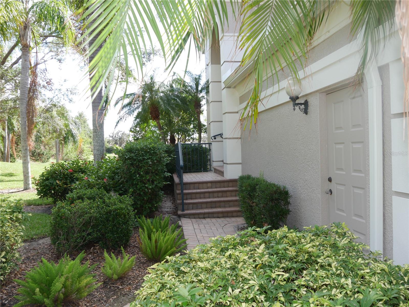 5242 PARISIENNE PLACE 201