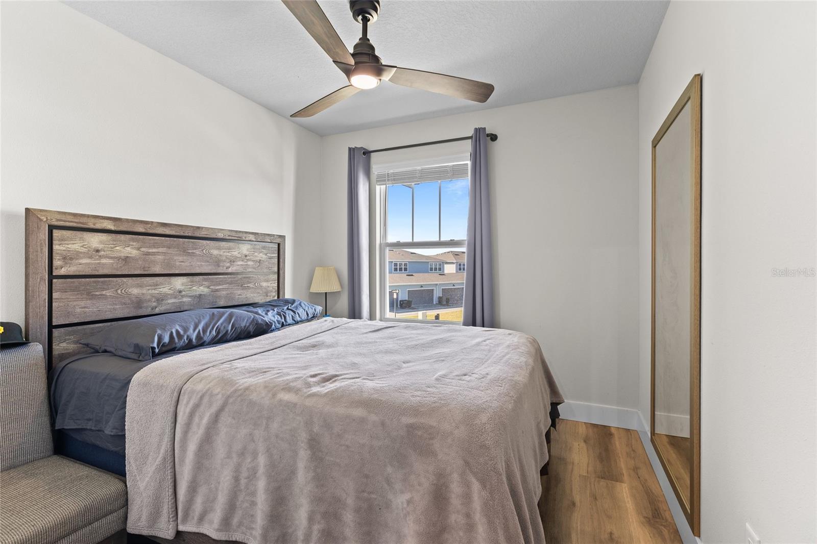 ISLES/LK NONA PH 3B - Residential