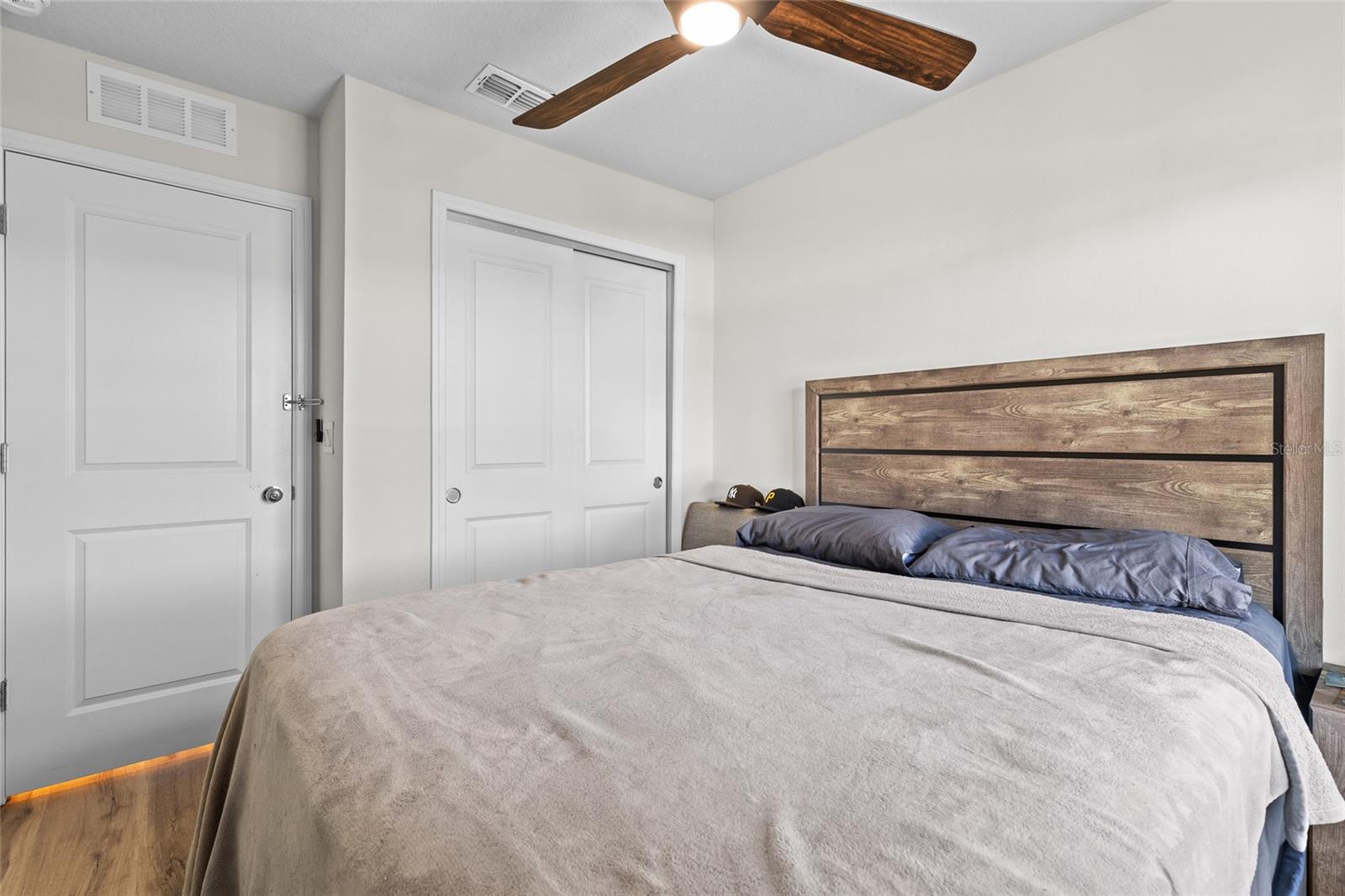 ISLES/LK NONA PH 3B - Residential